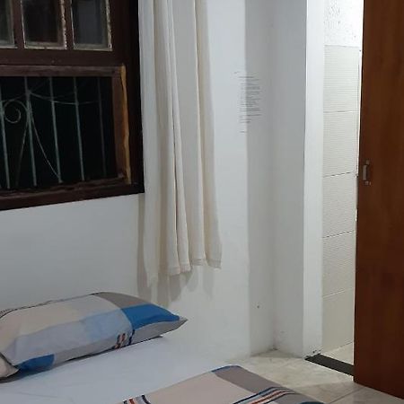 Quarto Privativo Casal Lauro de Freitas Luaran gambar